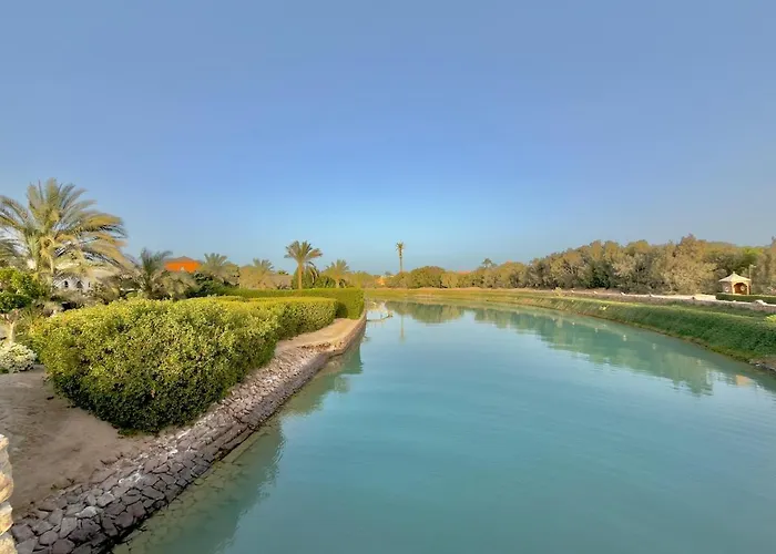 Villa Sunlit & Unique 4br Gouna Hills Pool Lagoon Hurgada