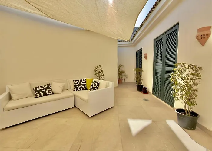 Villa Sunlit & Unique 4br Gouna Hills Pool Lagoon Hurgada