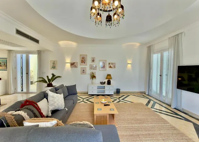 Villa Sunlit & Unique 4br Gouna Hills Pool Lagoon Hurgada