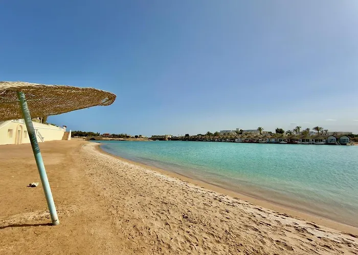 Villa Sunlit & Unique 4br Gouna Hills Pool Lagoon