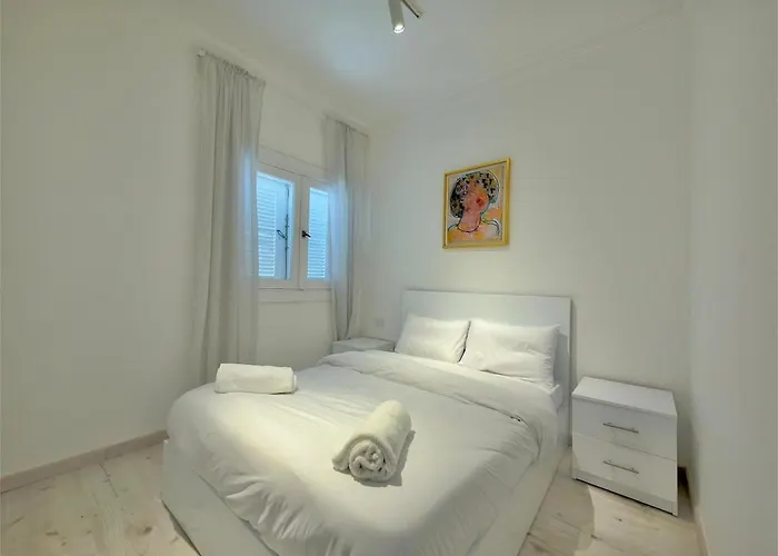 Villa Sunlit & Unique 4br Gouna Hills Pool Lagoon *