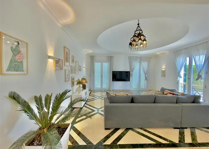 Sunlit & Unique 4br Gouna Hills Pool Lagoon Villa Hurgada